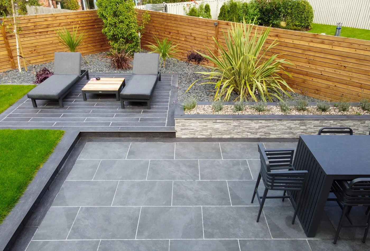 Porcelain slabs for backyard